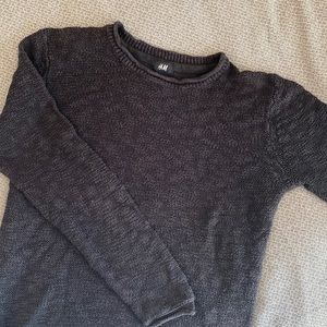H&M dark grey light knit long-sleeve